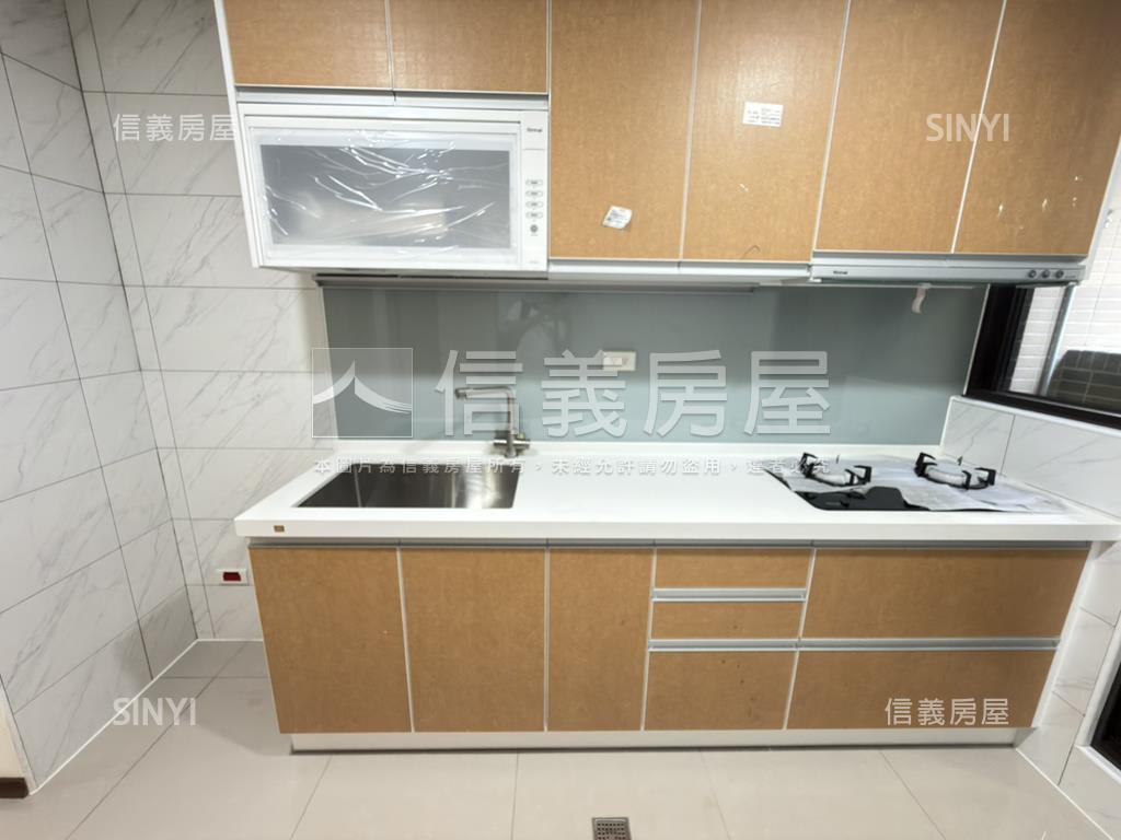 近景美站喆美兩房新成屋房屋室內格局與周邊環境