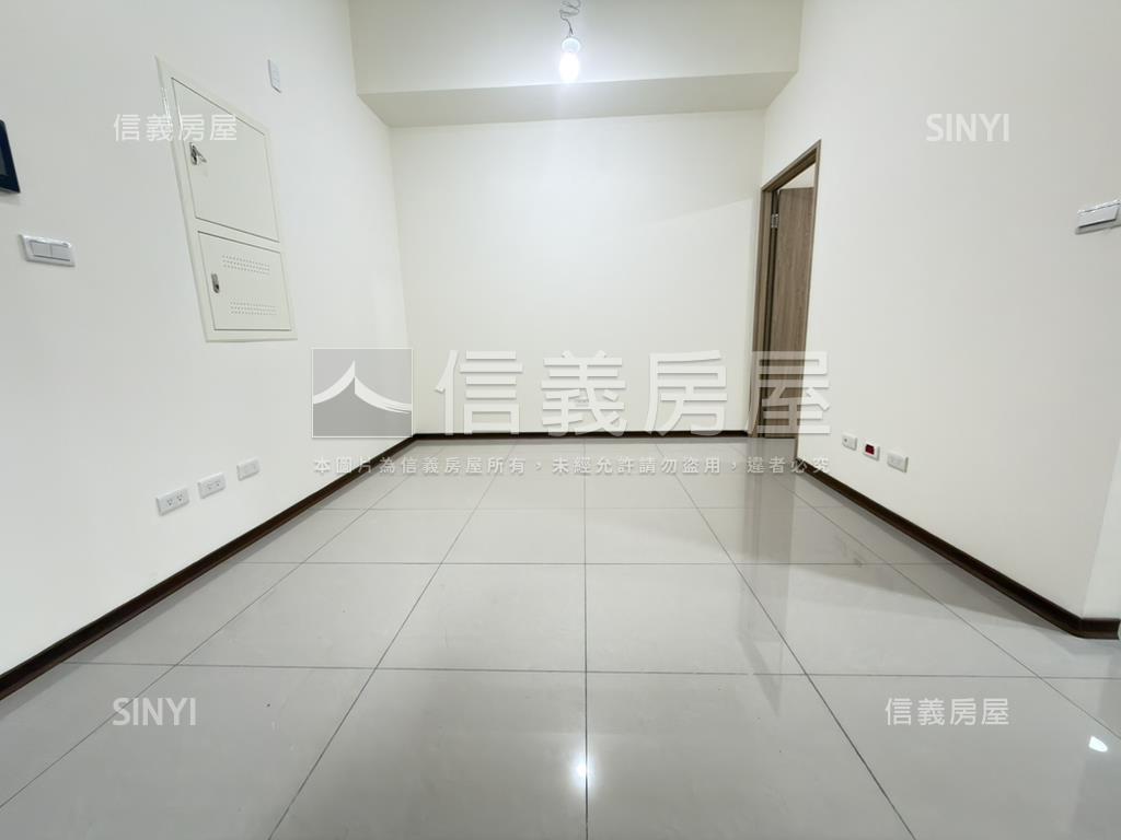 近景美站喆美兩房新成屋房屋室內格局與周邊環境