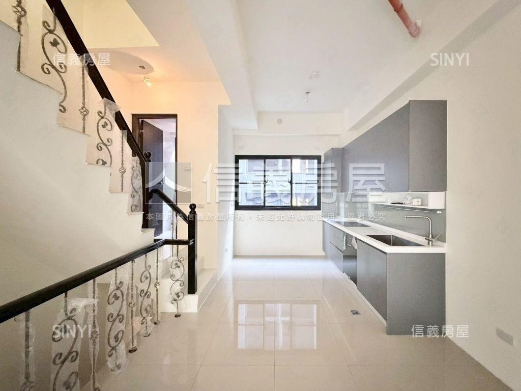 柯境之南全新透天房屋室內格局與周邊環境