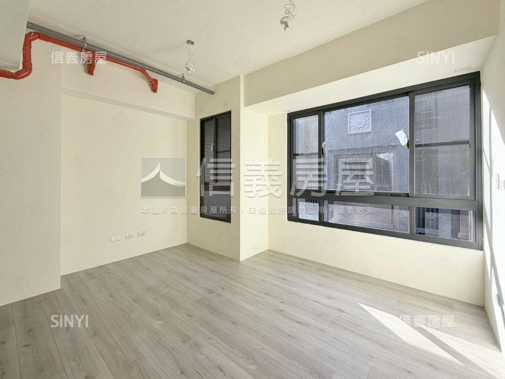 柯境之南全新透天房屋室內格局與周邊環境