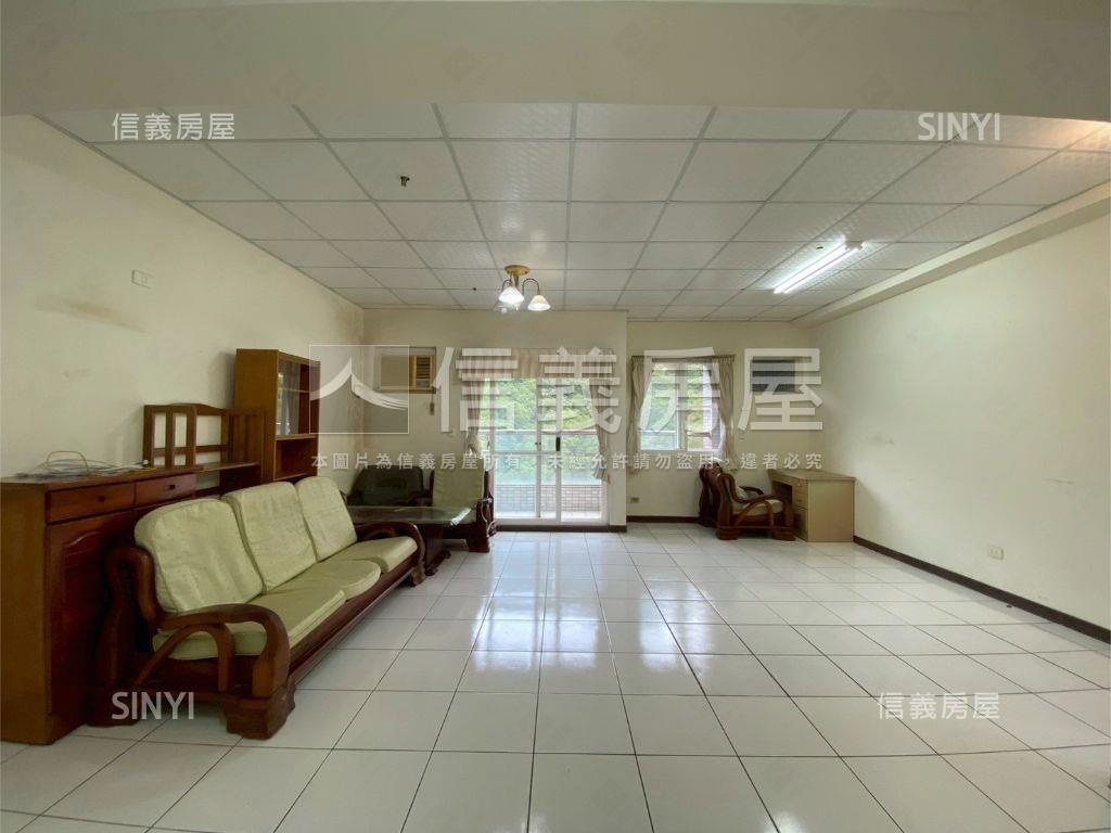 達觀鎮Ａ１邊間高樓層房屋室內格局與周邊環境