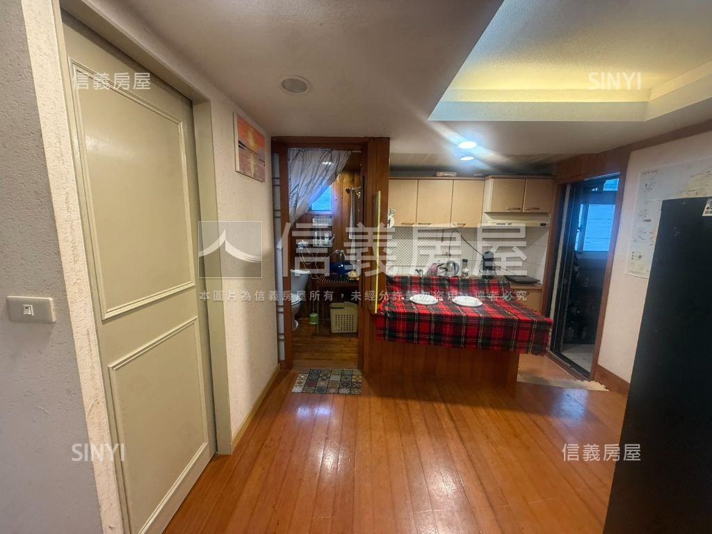 新東京日禪高樓露臺房屋室內格局與周邊環境