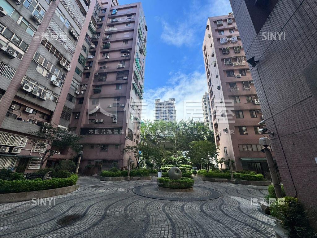 新東京日禪高樓露臺房屋室內格局與周邊環境