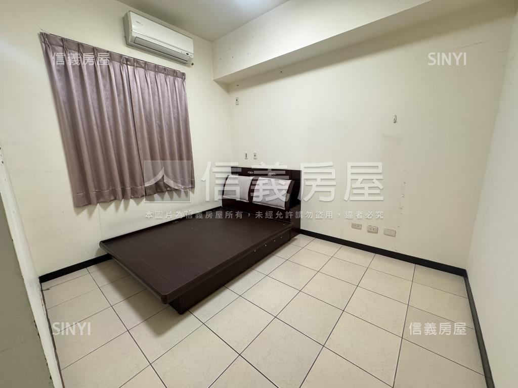 立新學區震後四房平面車位房屋室內格局與周邊環境