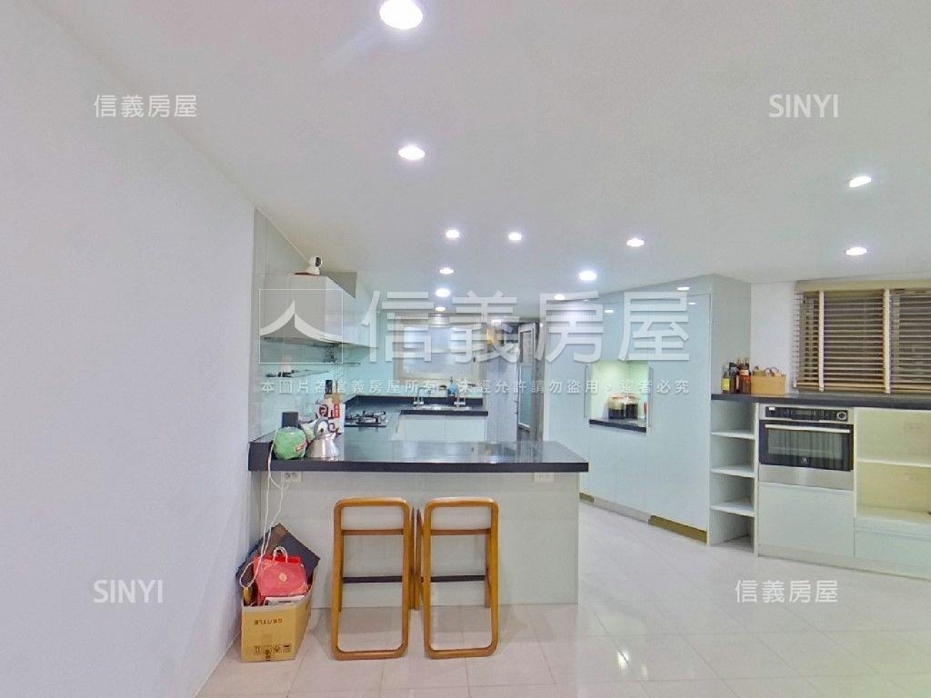 近大豐公園庭院一樓房屋室內格局與周邊環境