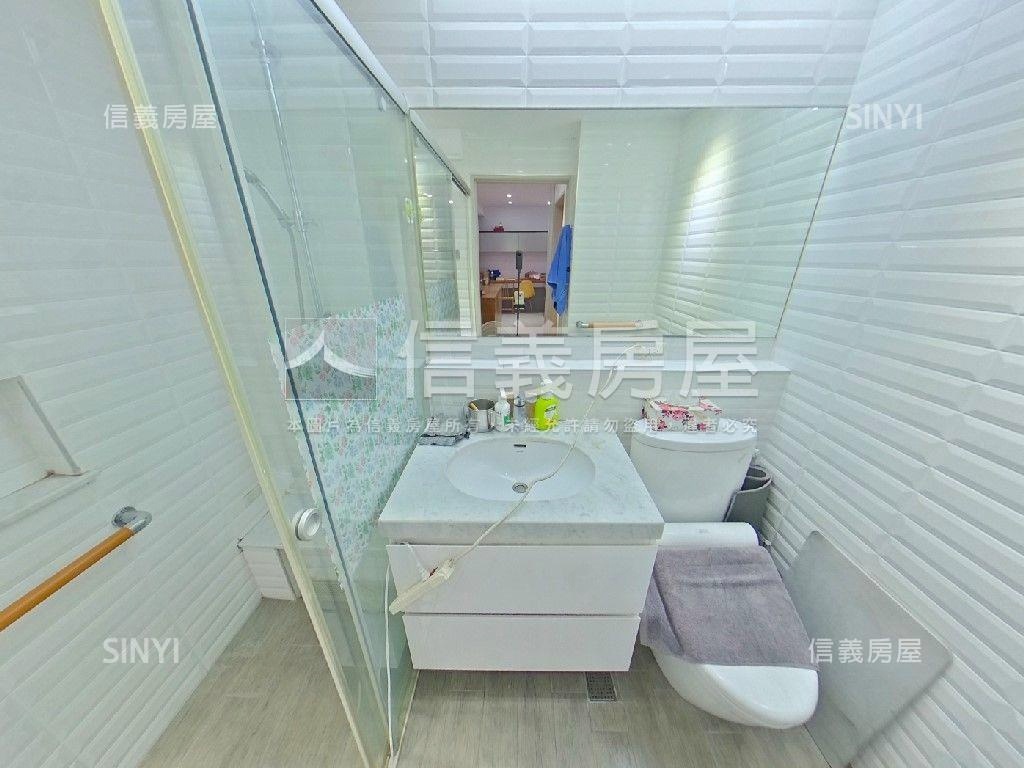 近大豐公園庭院一樓房屋室內格局與周邊環境