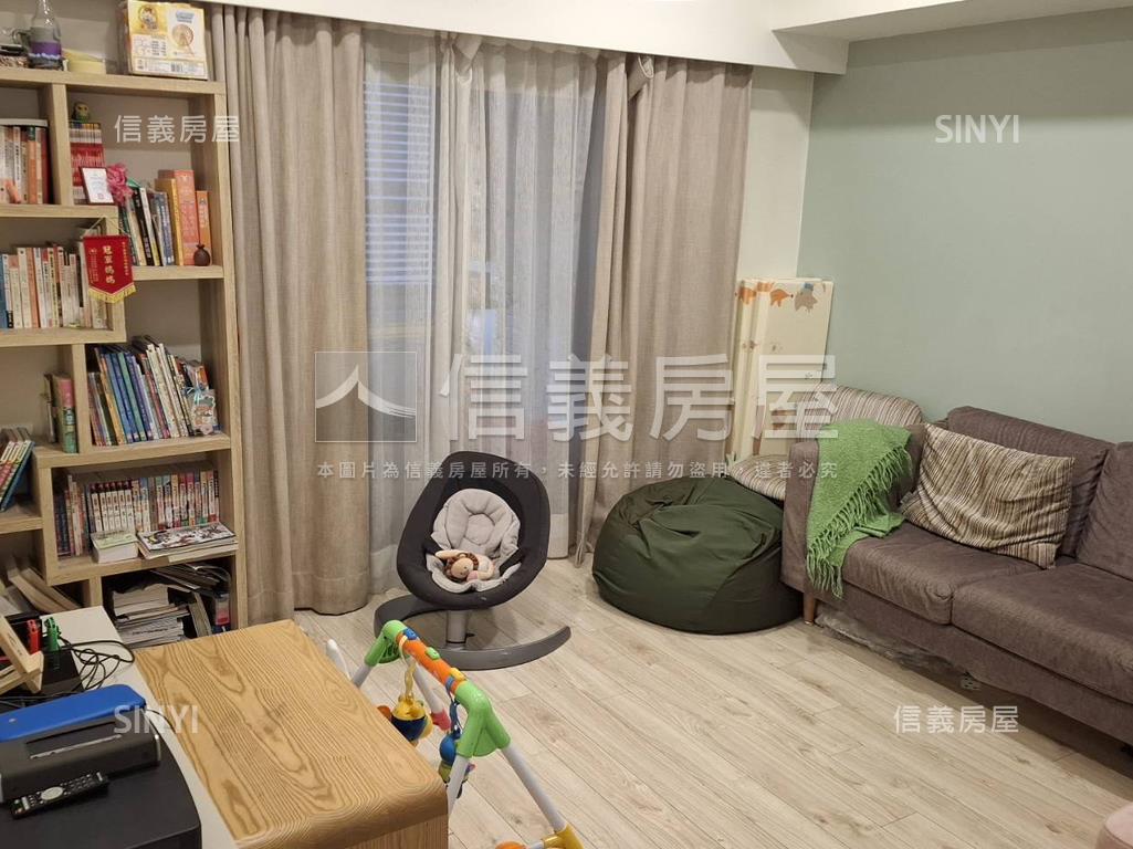 遠景２１優選兩房兩衛房屋室內格局與周邊環境