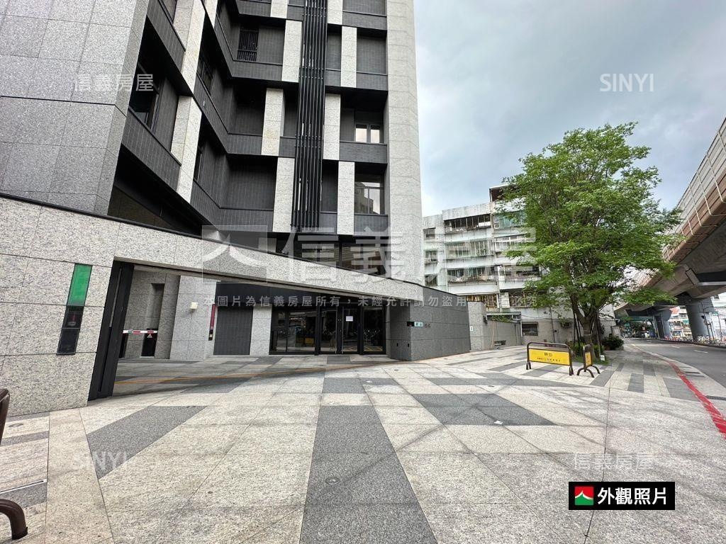 耕云管理坡平車位房屋室內格局與周邊環境