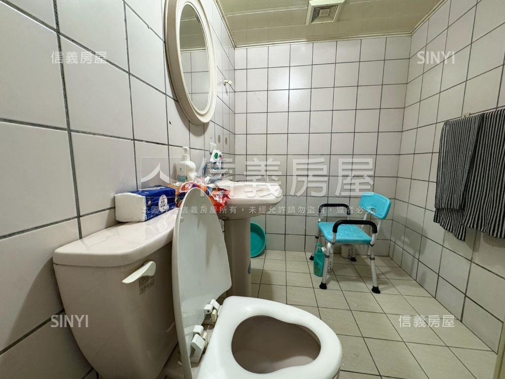 近中國醫三房採光戶房屋室內格局與周邊環境