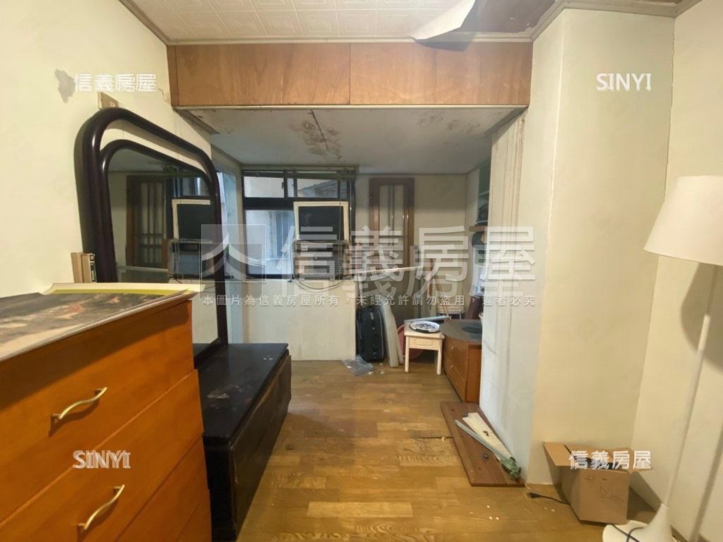 綠蔭美景電梯三房房屋室內格局與周邊環境