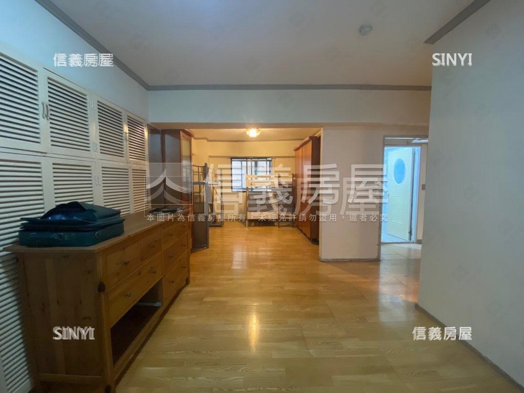 綠蔭美景電梯三房房屋室內格局與周邊環境