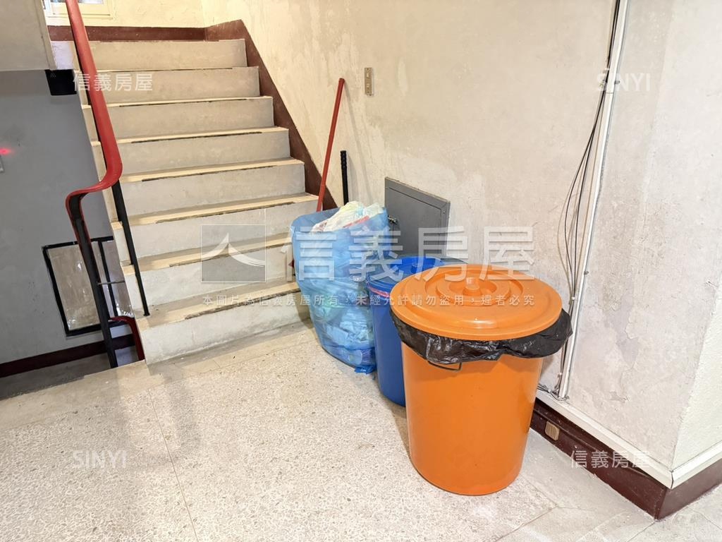 【新年快樂】大三房電梯房屋室內格局與周邊環境