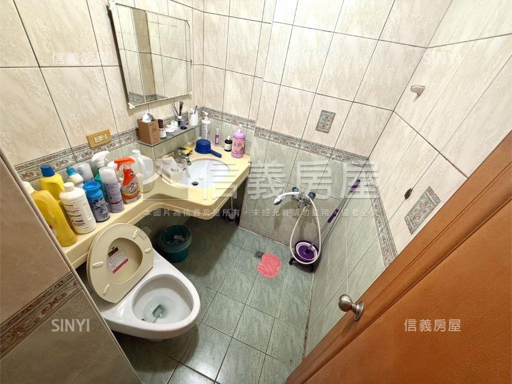 旺氣尊品前後陽台三房房屋室內格局與周邊環境