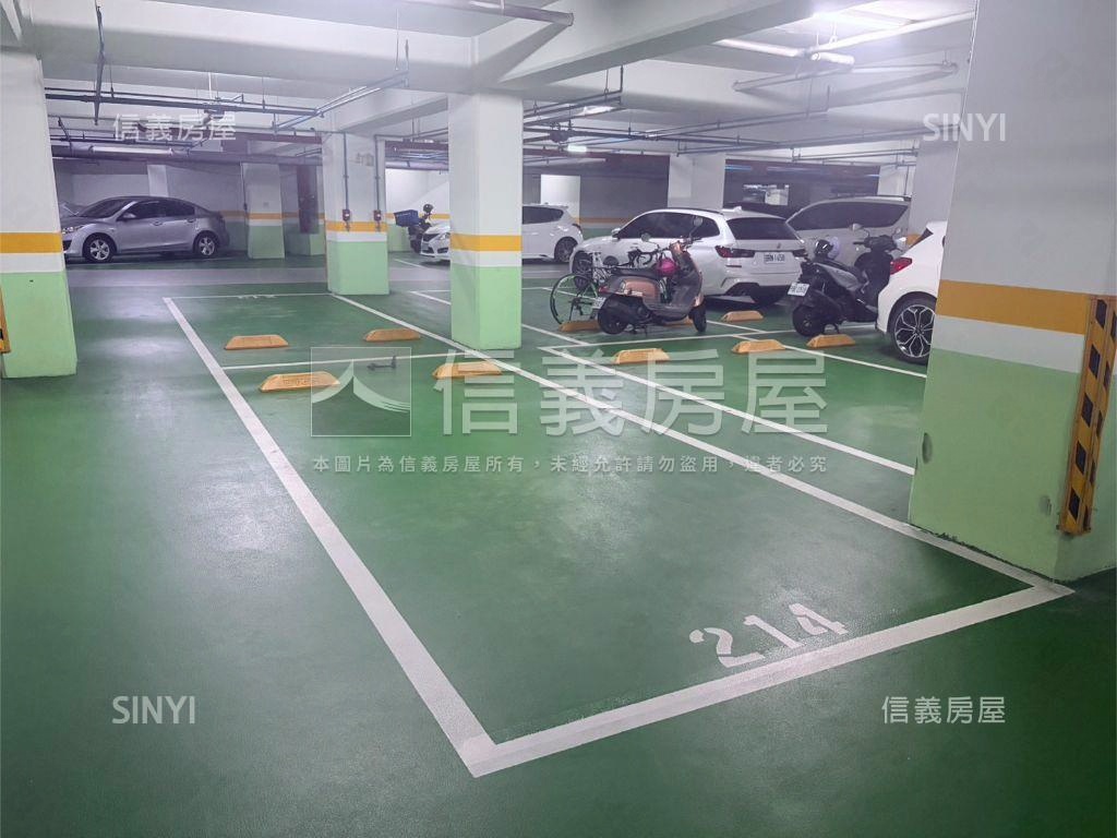 藝文●紐約大時代兩房車位房屋室內格局與周邊環境