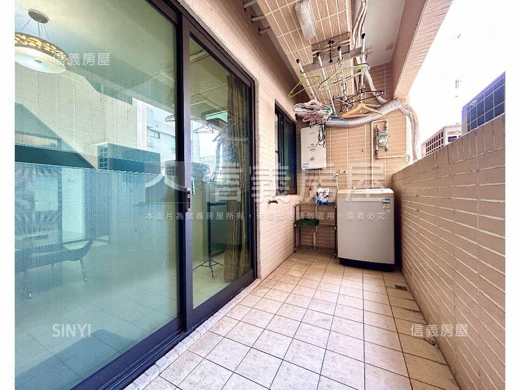 慾望城市捷運兩房房屋室內格局與周邊環境