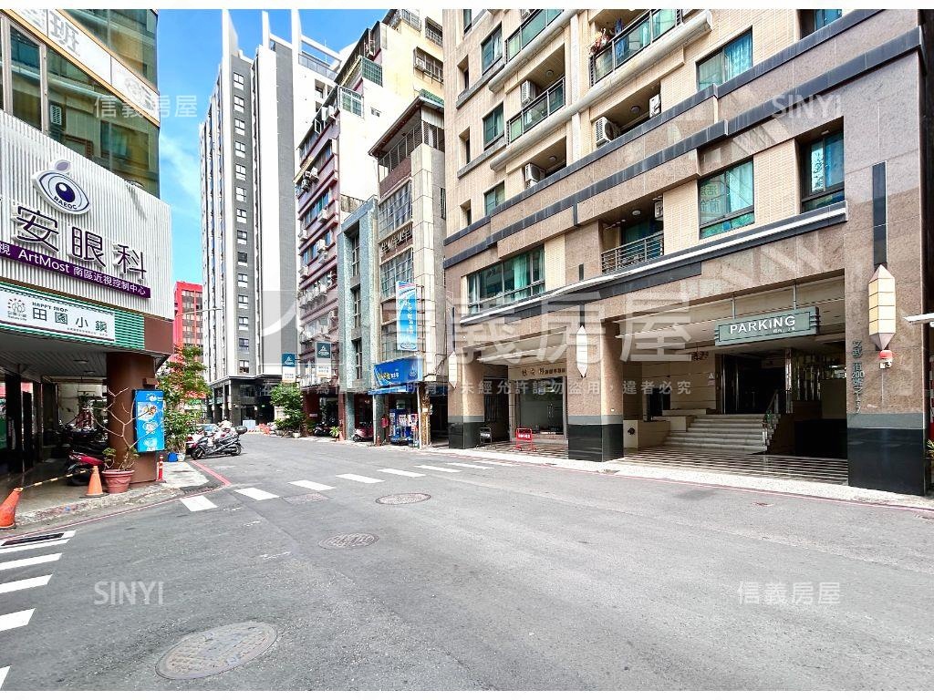 慾望城市捷運兩房房屋室內格局與周邊環境