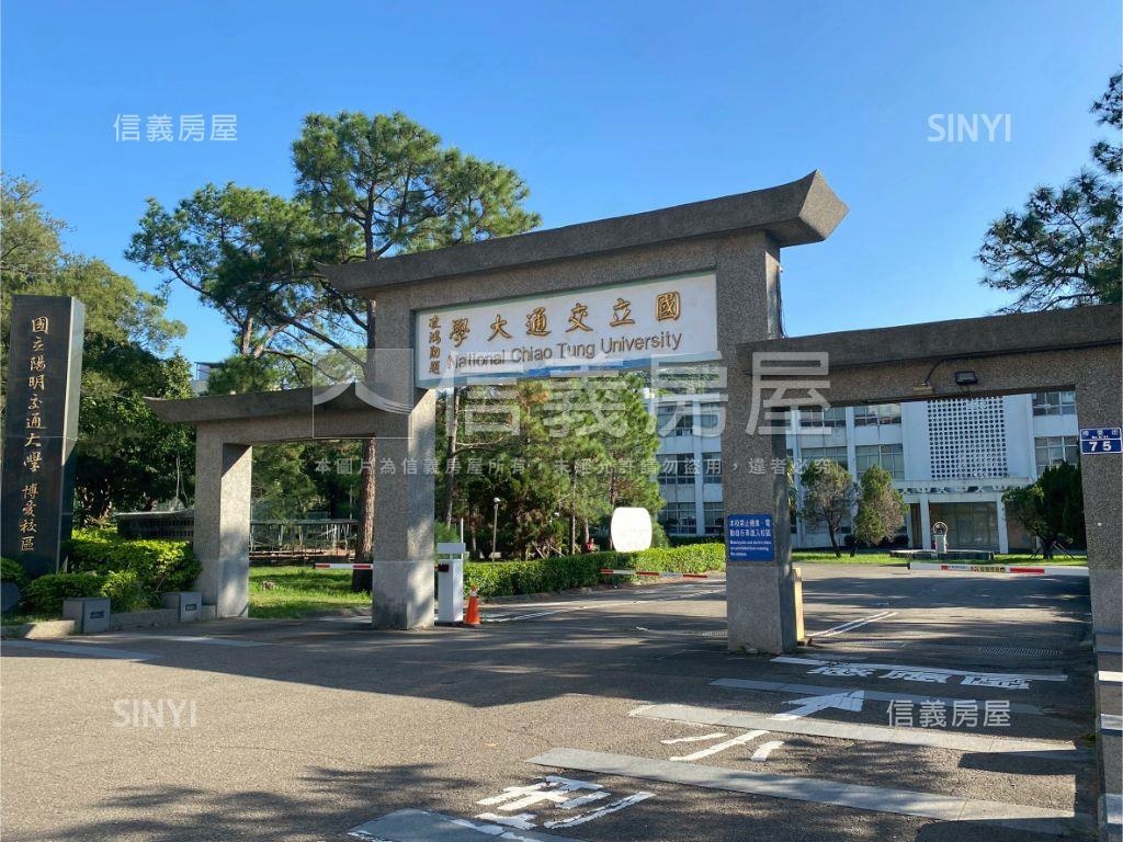 博愛７６培英３＋１雙平車房屋室內格局與周邊環境