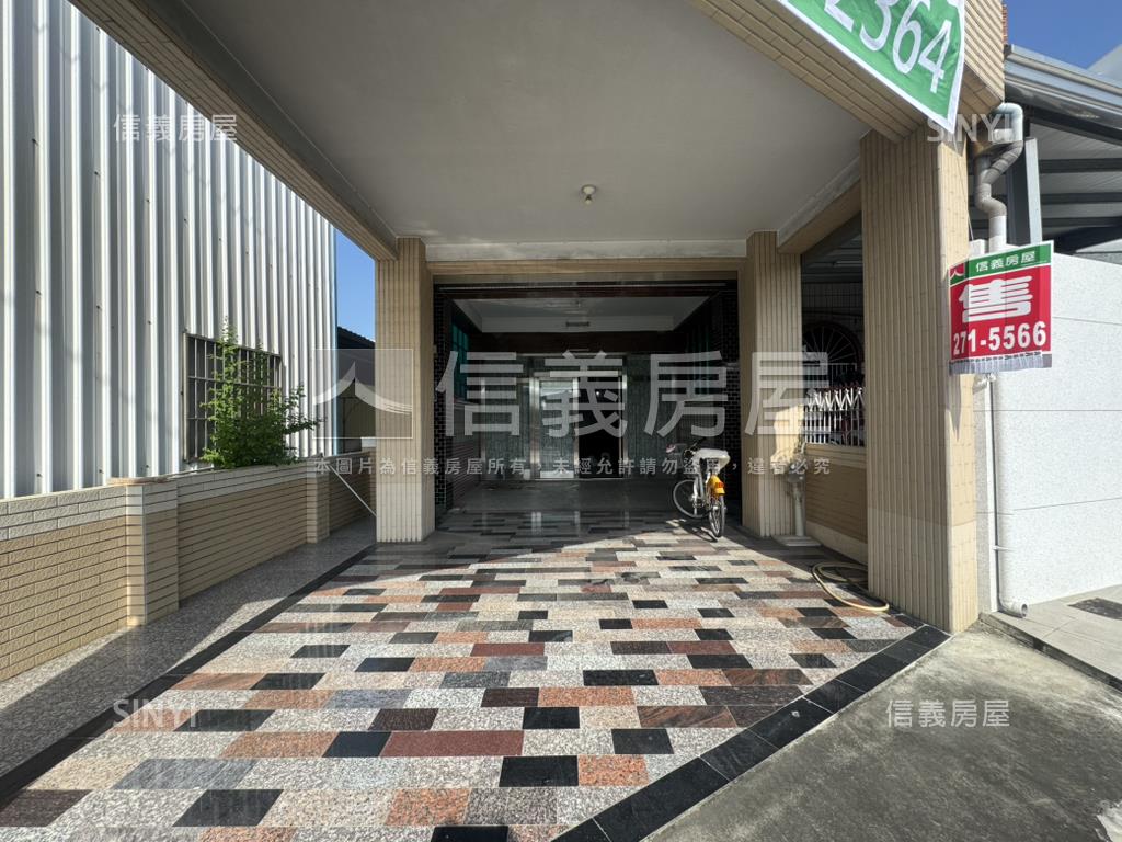 岡山火車站正路大地坪透天房屋室內格局與周邊環境