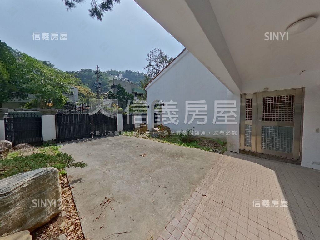 大坑霸氣庭院別墅房屋室內格局與周邊環境