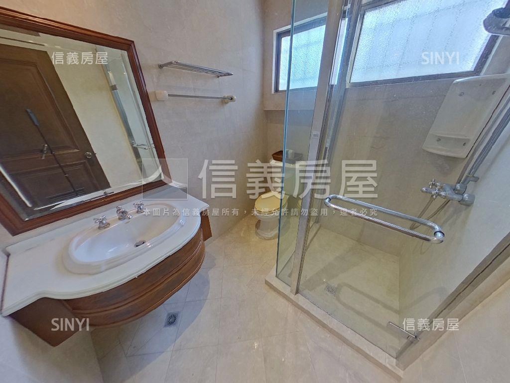 大坑霸氣庭院別墅房屋室內格局與周邊環境