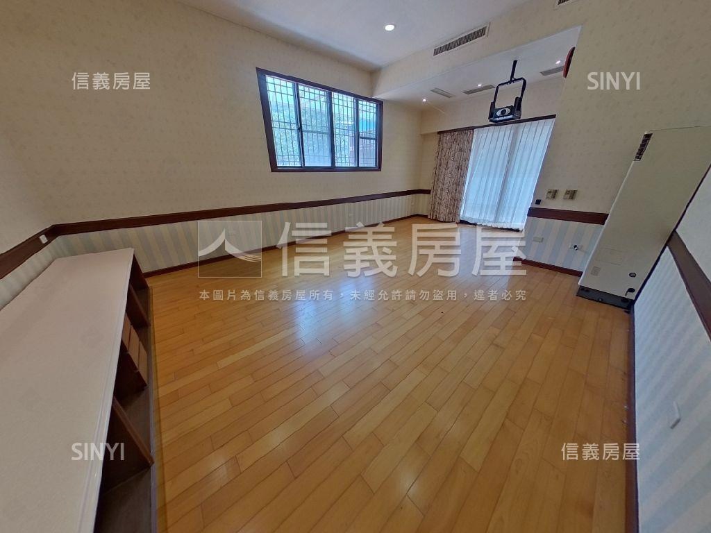 大坑霸氣庭院別墅房屋室內格局與周邊環境