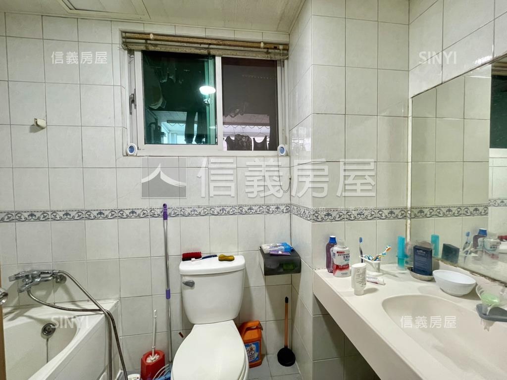 安德商圈大３房帶車位房屋室內格局與周邊環境