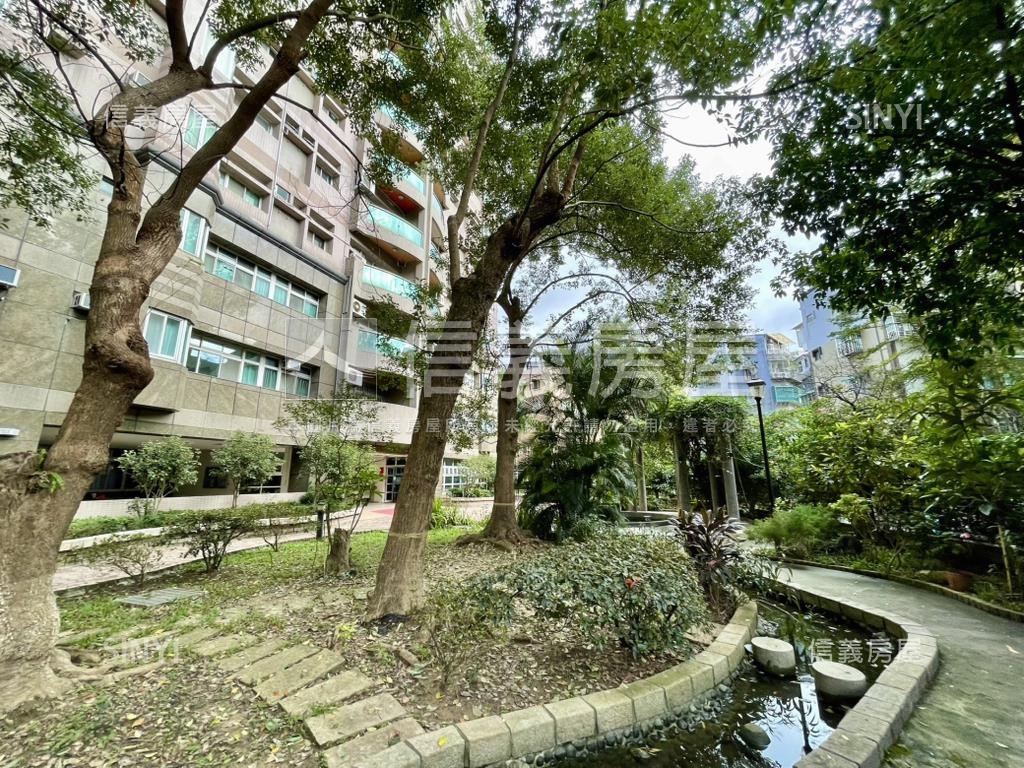 安德商圈大３房帶車位房屋室內格局與周邊環境