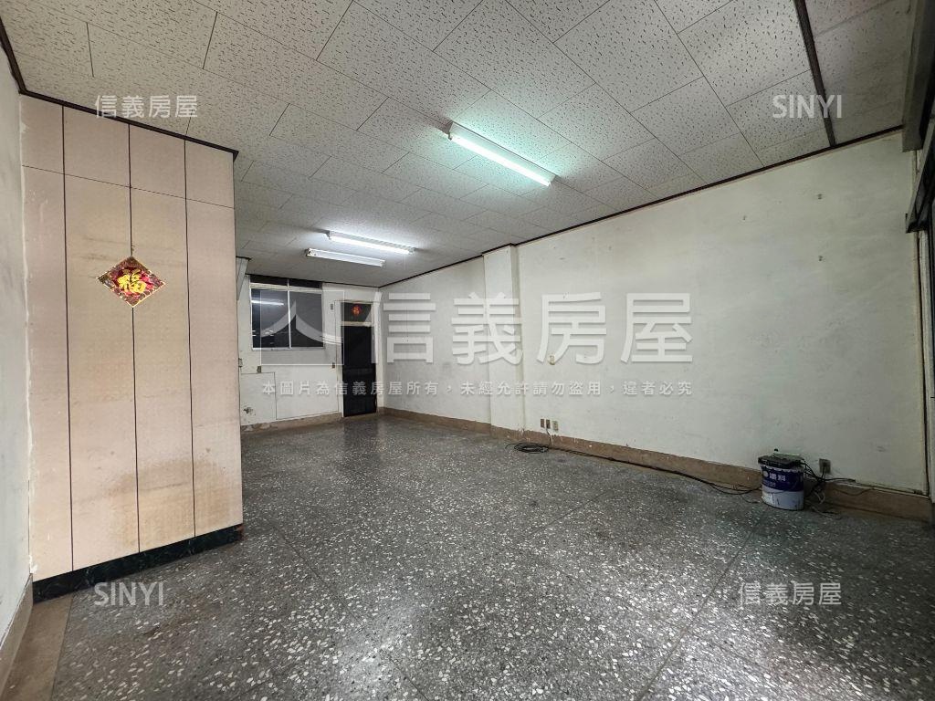 北屯區★松山街朝南透店房屋室內格局與周邊環境