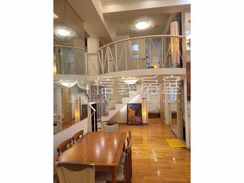 高鮮屋◇挑高美宅房屋室內格局與周邊環境