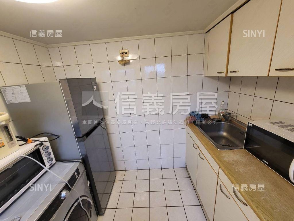 高鮮屋◇挑高美宅房屋室內格局與周邊環境