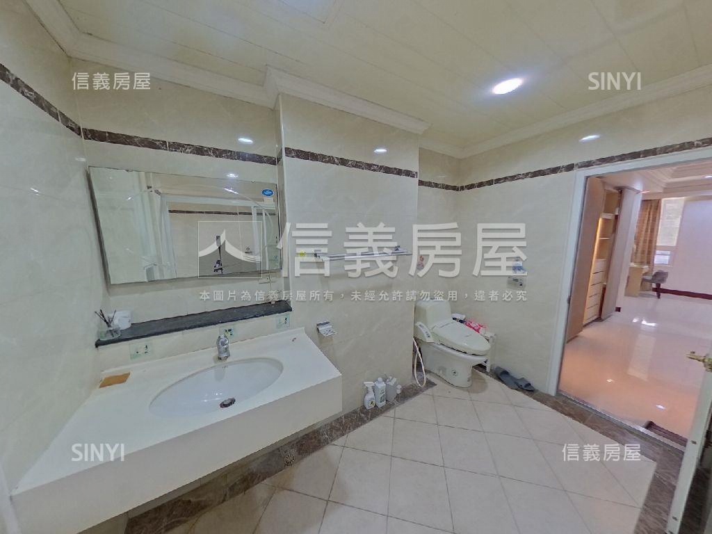 美術館稀有釋出好停車美墅房屋室內格局與周邊環境