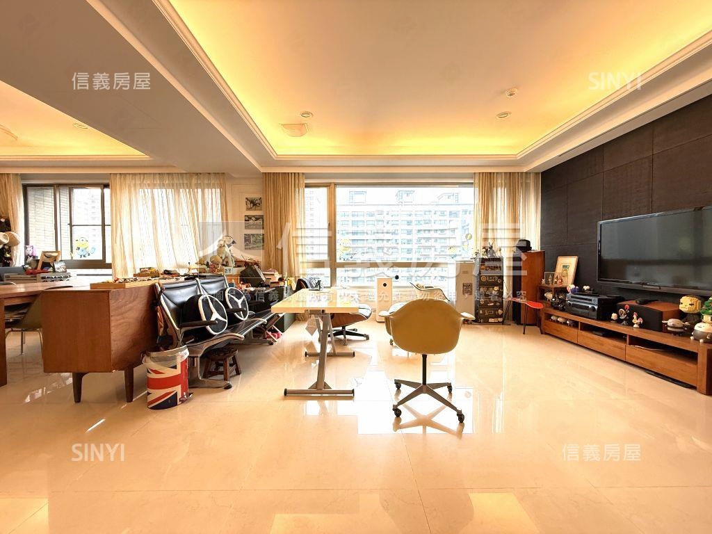 館藏藝術之巔－大晴空房屋室內格局與周邊環境