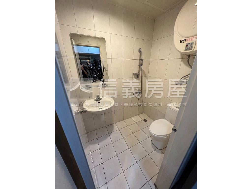 七張西華館美屋房屋室內格局與周邊環境