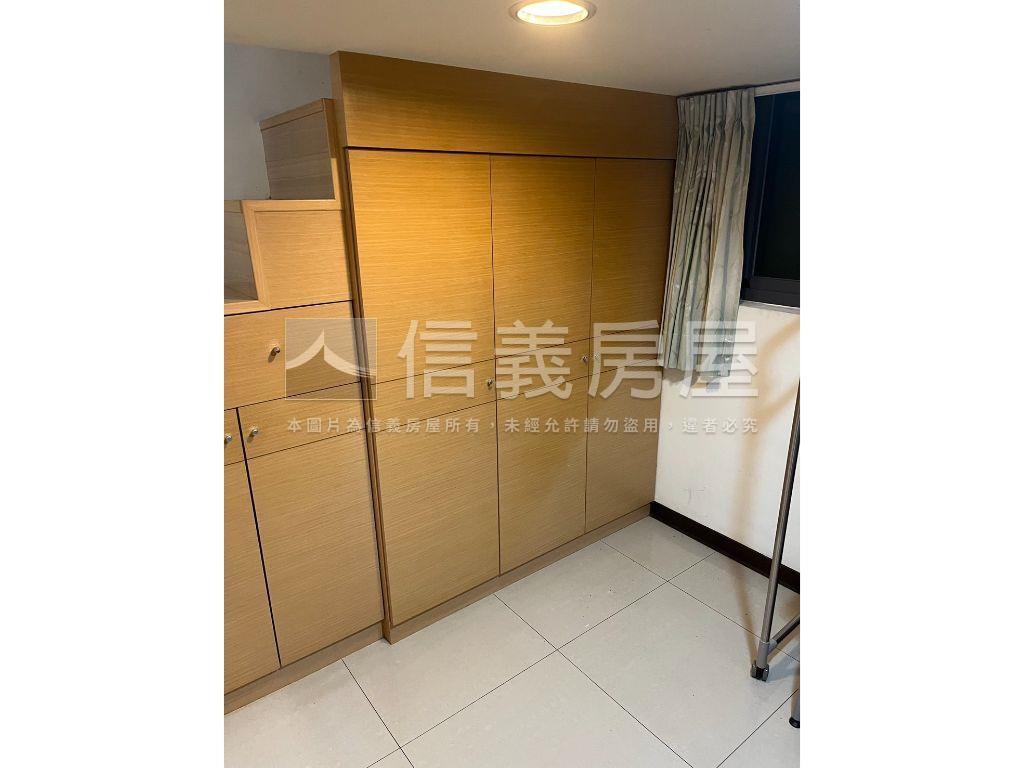 七張西華館美屋房屋室內格局與周邊環境