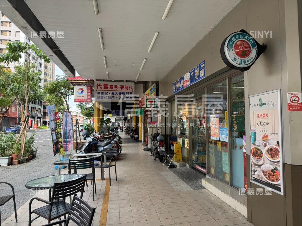 三多商圈採光四房房屋室內格局與周邊環境