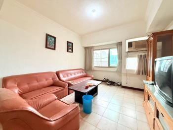 三多商圈採光四房