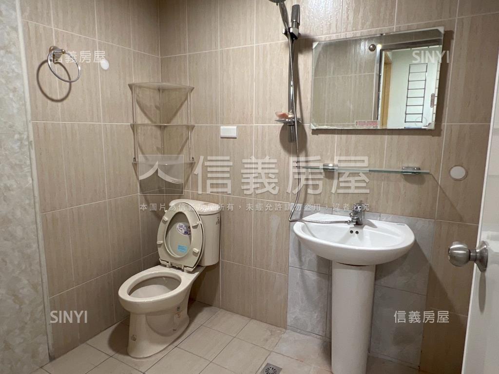 誠意出售綠園道美宅房屋室內格局與周邊環境