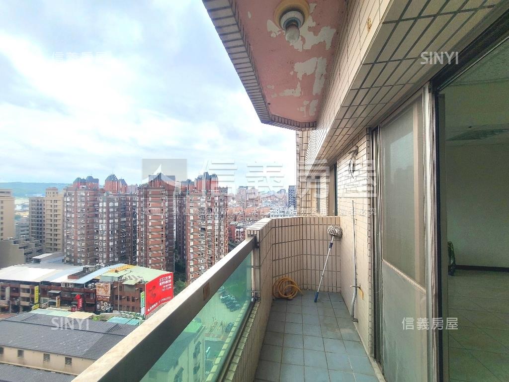 豐田高樓景觀大空間房屋室內格局與周邊環境