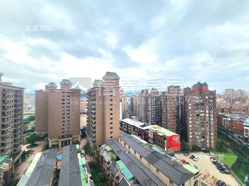 豐田高樓景觀大空間房屋室內格局與周邊環境