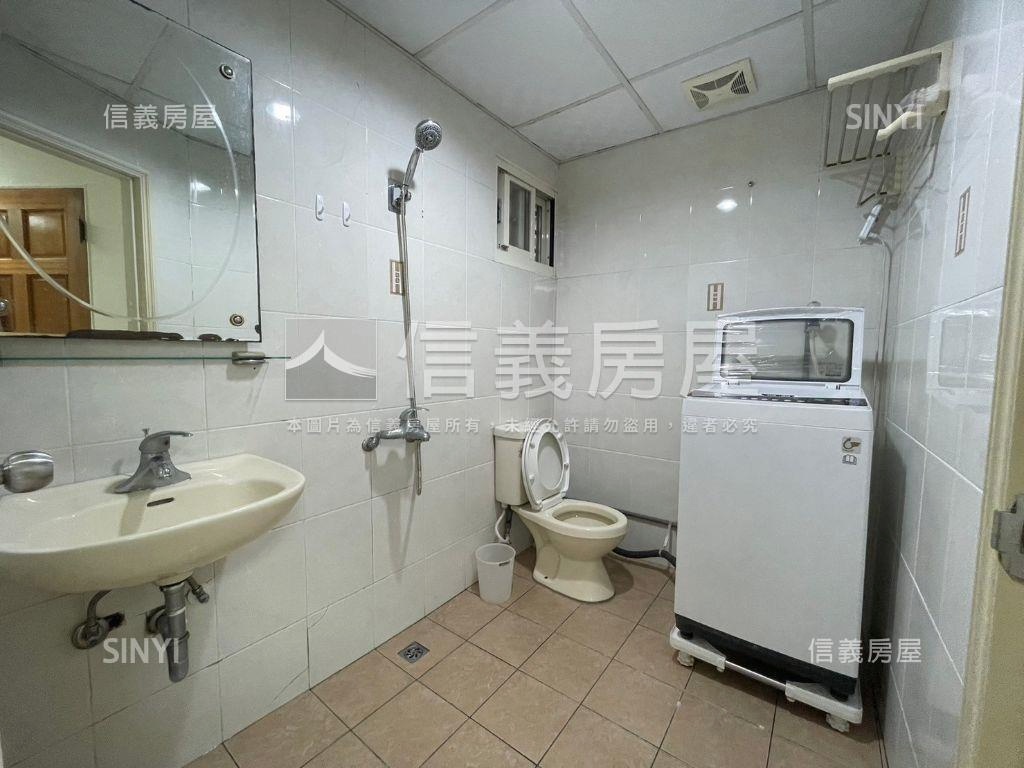 近捷運一樓美屋房屋室內格局與周邊環境