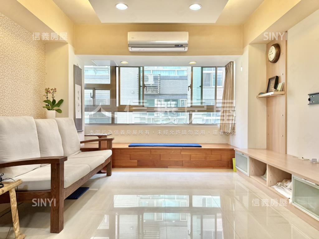 仁愛特區小提琴典雅四房房屋室內格局與周邊環境