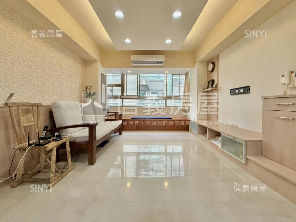 仁愛特區小提琴典雅四房房屋室內格局與周邊環境