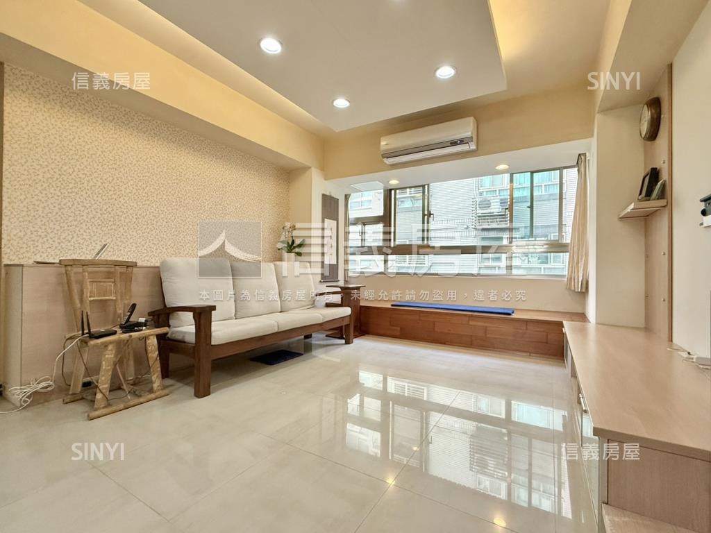 仁愛特區小提琴典雅四房房屋室內格局與周邊環境