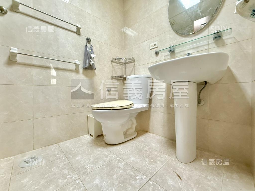 仁愛特區小提琴典雅四房房屋室內格局與周邊環境