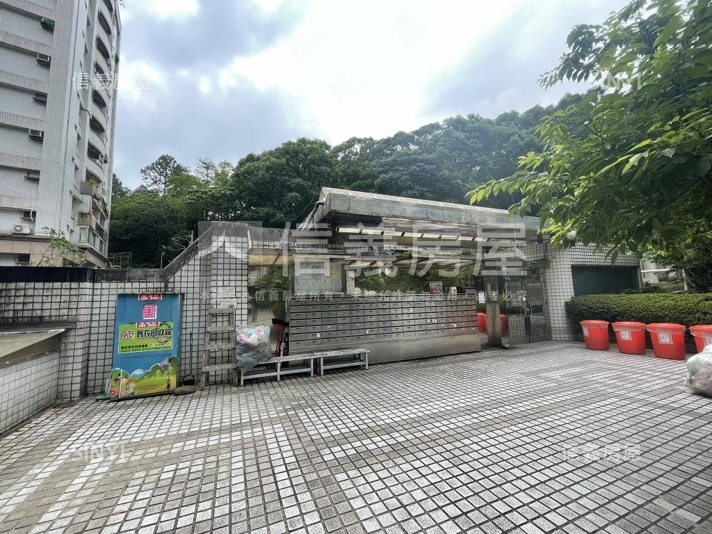 內湖捷運。林蔭森境美宅房屋室內格局與周邊環境
