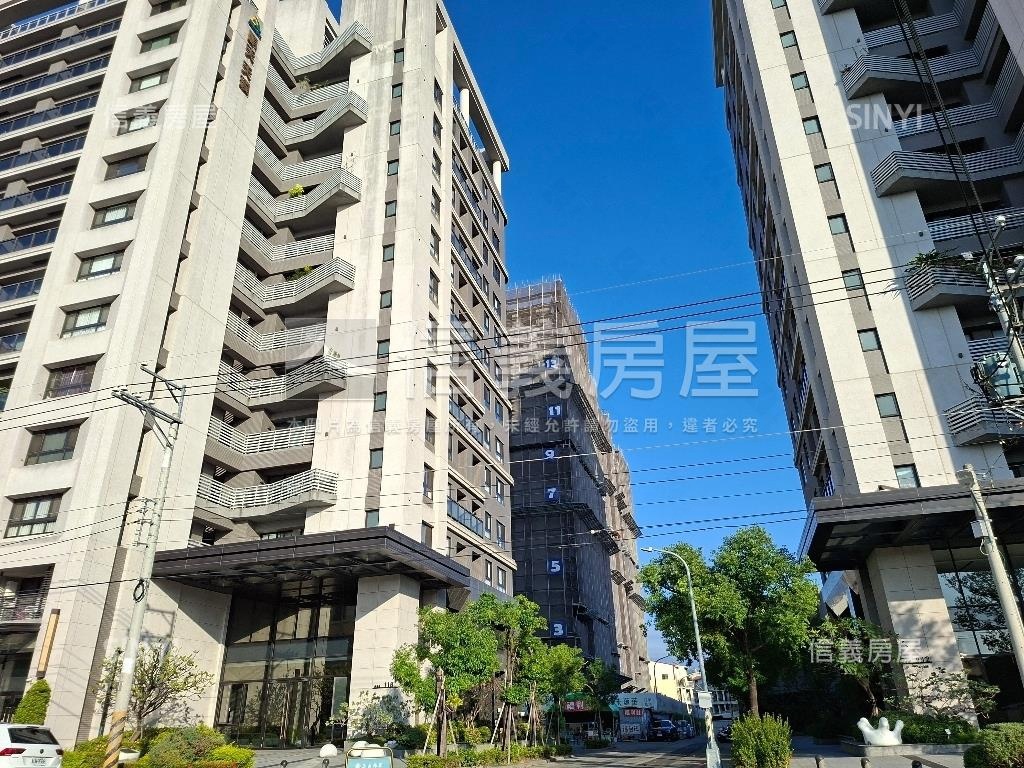 順天蘊華主陽３０坪露臺戶房屋室內格局與周邊環境