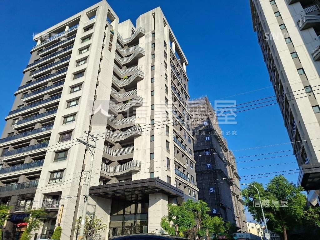 順天蘊華主陽３０坪露臺戶房屋室內格局與周邊環境