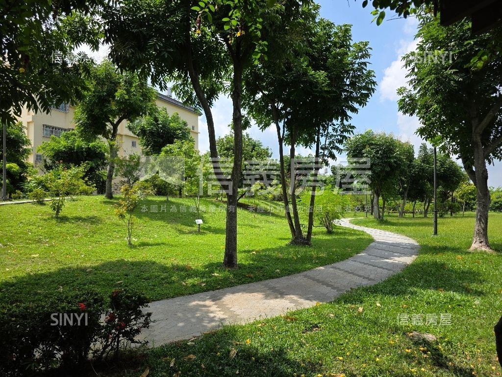 順天蘊華主陽３０坪露臺戶房屋室內格局與周邊環境