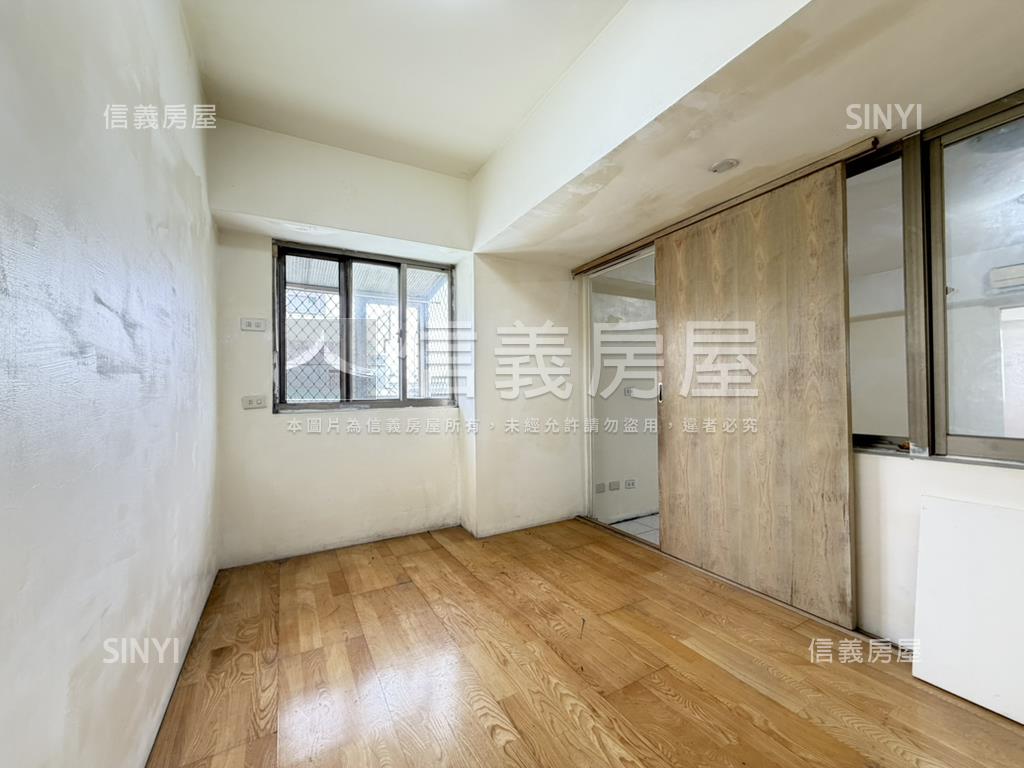 鄰新興重劃區低總價首購宅房屋室內格局與周邊環境