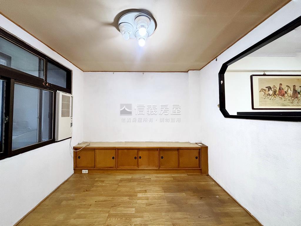 專任｜近太原綠園道大三房房屋室內格局與周邊環境